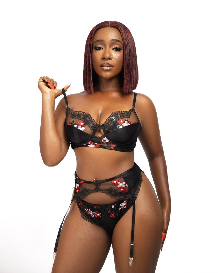 Dark Orchid Lingerie Set - EileyNova